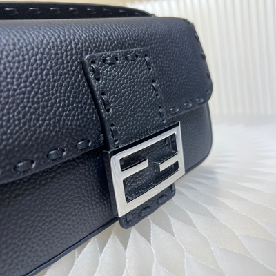 フェンディバッグ内部構造